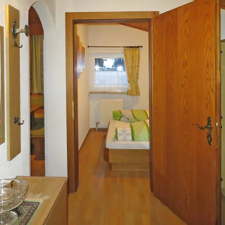 Ferienwohnung Pitztal 383w * Enzenstall